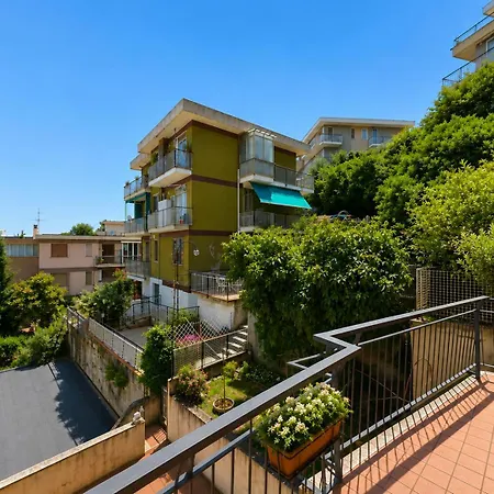 아파트 Villaggio Torino, Terraces With Open View & Wi-fi